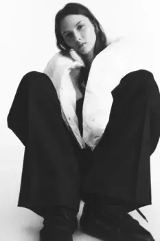 Стеганая куртка H&M, бежевый