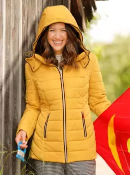 Стеганая куртка Inspirations с капюшоном Inspirationen, цвет Curry