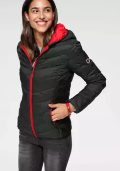 Стеганая куртка KangaROOS, с капюшоном, с контрастными деталями, красный