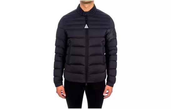 Стеганая куртка мужская черный Moncler