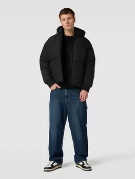 Стеганая куртка с капюшоном модель "SURFACE" Jack & Jones, черный