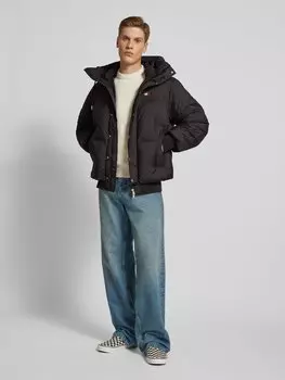 Стеганая куртка с пришитыми этикетками и капюшоном Tommy Jeans, черный