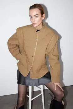 Стеганая куртка с широкими плечами и другие истории H&M, бежевый
