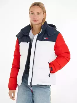 Стеганая куртка Tommy Jeans "TJW CBLK ALASKA PUFFER", с капюшоном, в модном колор-блоке, с капюшоном, цвет Deep_Crimson_/_Multi
