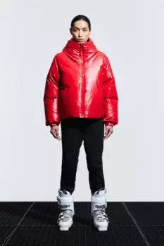 Стеганая лыжная куртка thermomove H&M, красный