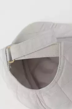 Стеганая шапка с козырьком H&M, серый