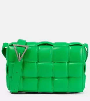 Стеганая сумка через плечо Cassette из кожи Bottega Veneta, зеленый