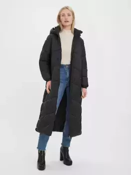 Стеганое пальто Vero Moda "VMUPPSALA LONG COAT NOOS", черный