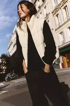 Стеганый трикотажный жилет ZARA, экрю