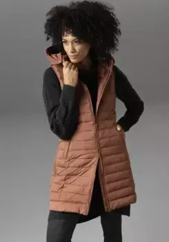 Стеганый жилет Aniston CASUAL с регулируемым капюшоном, цвет Zimt