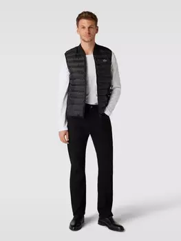 Стеганый жилет с пришивкой этикеток Lacoste, черный