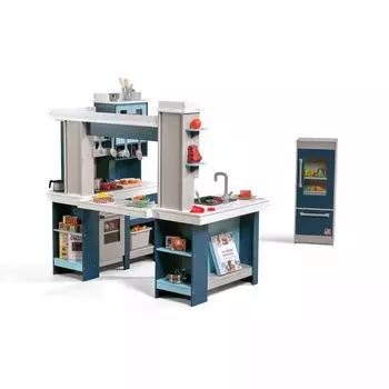 Step2 Большая деревянная кухня с гардеробной Step2