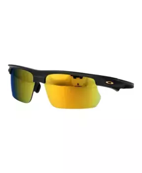 Стильные солнцезащитные очки бисферы на лето. Oakley, черный