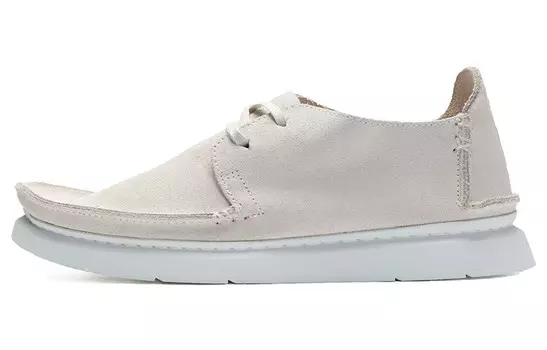 Стильные женские кеды для скейтбординга с низким верхом белого цвета Clarks