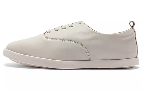 Стильные женские кеды для скейтбординга с низким верхом белого цвета Clarks