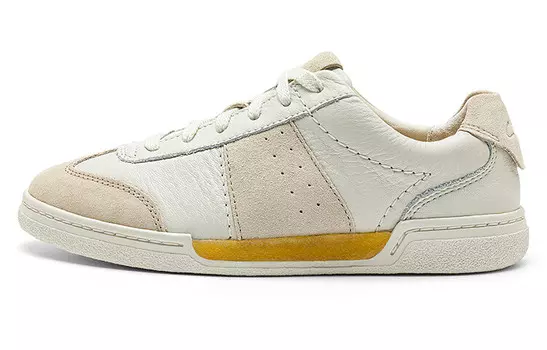 Стильные женские кеды для скейтбординга с низким верхом белого цвета Clarks