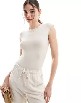 Stradivarius – Бежевое боди с рукавами