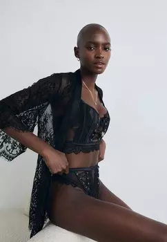 Стринги CIERRA Hunkemller, черный