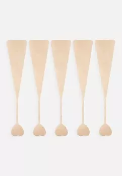 Стринги MAGIC Bodyfashion