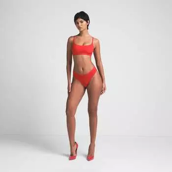 Стринги SKIMS, цвет cherry