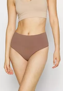 Стринги Spanx