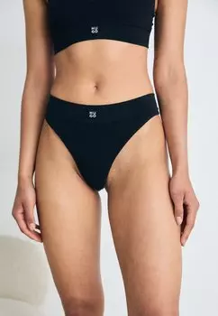 Стринги THONG SEAMLESS HUGO, черный