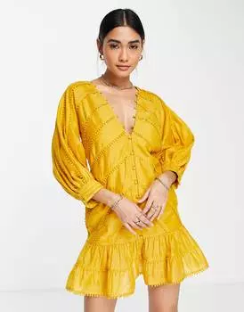 Структурированное мини-платье ASOS DESIGN с кружевной отделкой и пышными рукавами