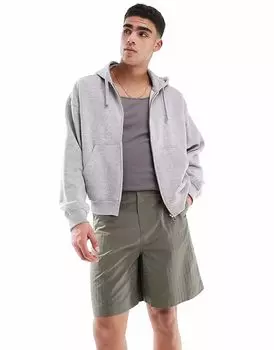 Структурированные длинные шорты ASOS DESIGN зеленого цвета с нашивкой в виде рабочей одежды