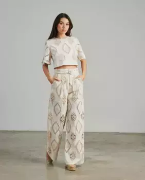 Струящаяся женская блузка с вышитыми и ажурными деталями Alma en Pena, белый