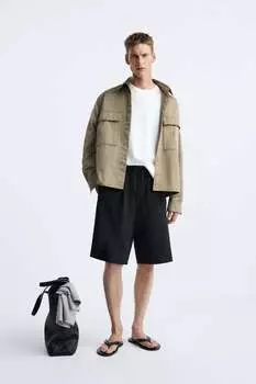 Струящиеся шорты-бермуды со складками ZARA, черный
