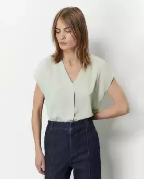 Струящийся топ с V-образным вырезом Sfera, светло-зеленый