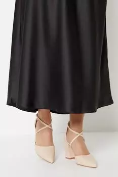 Суд с перекрестным ремешком на каблуке Treat Coast, обнаженная