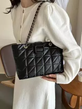 Сумка большая через плечо с цепочкой, черный