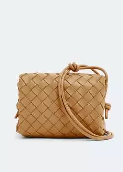 Сумка Bottega Veneta Mini Loop Camera, бежевый