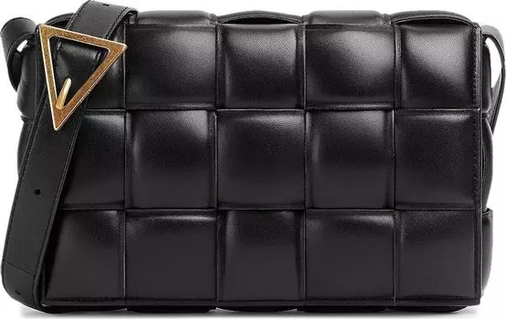 Сумка Bottega Veneta Padded Cassette Bag Black/Gold, черный