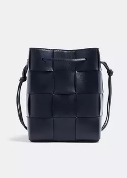 Сумка Bottega Veneta Small Cassette Bucket, синий
