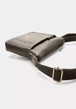 Сумка через плечо Bata, черный