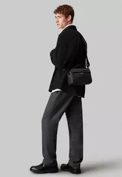 Сумка через плечо Calvin Klein, черный