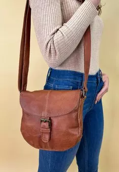 Сумка через плечо CANDICE Gusti Leder, цвет braun