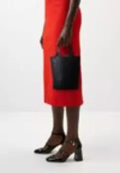 Сумка через плечо CITY COURT Lacoste, черный