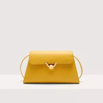 Сумка через плечо Coccinelle Dew medium, цвет Soleado