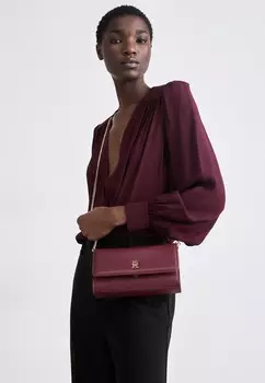 Сумка через плечо ETERNITY CHAIN CROSSOVER Tommy Hilfiger, бордовый