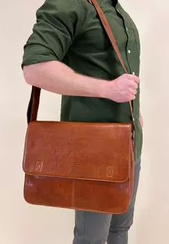 Сумка через плечо Gusti Leder