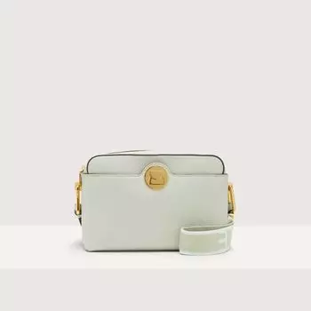 Сумка через плечо из зерненой кожи Coccinelle LIYA SIGNATURE MEDIUM, зеленый