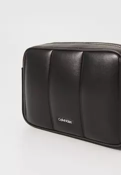 Сумка через плечо LINE QUILT CAMERA BAG Calvin Klein, черный