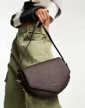 Сумка через плечо Matt & Nat Twill из веганской кожи трюфельно-коричневого цвета