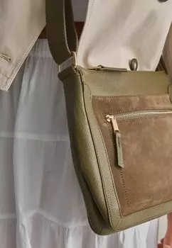 Сумка через плечо MESSENGER REGULAR FIT Next, зеленый