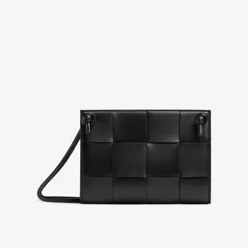 Сумка через плечо Mini Cassette из кожи интреччато Bottega Veneta, черный