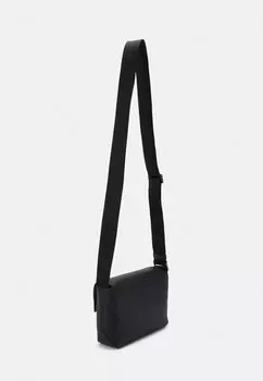 Сумка через плечо Origami Camera Bag Unisex Calvin Klein, черная