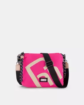 Сумка через плечо с текстильной отделкой. Деталь изотипа Pepe Moll, пришитая спереди. С двойной ручкой, застежкой-молнией, фуксия